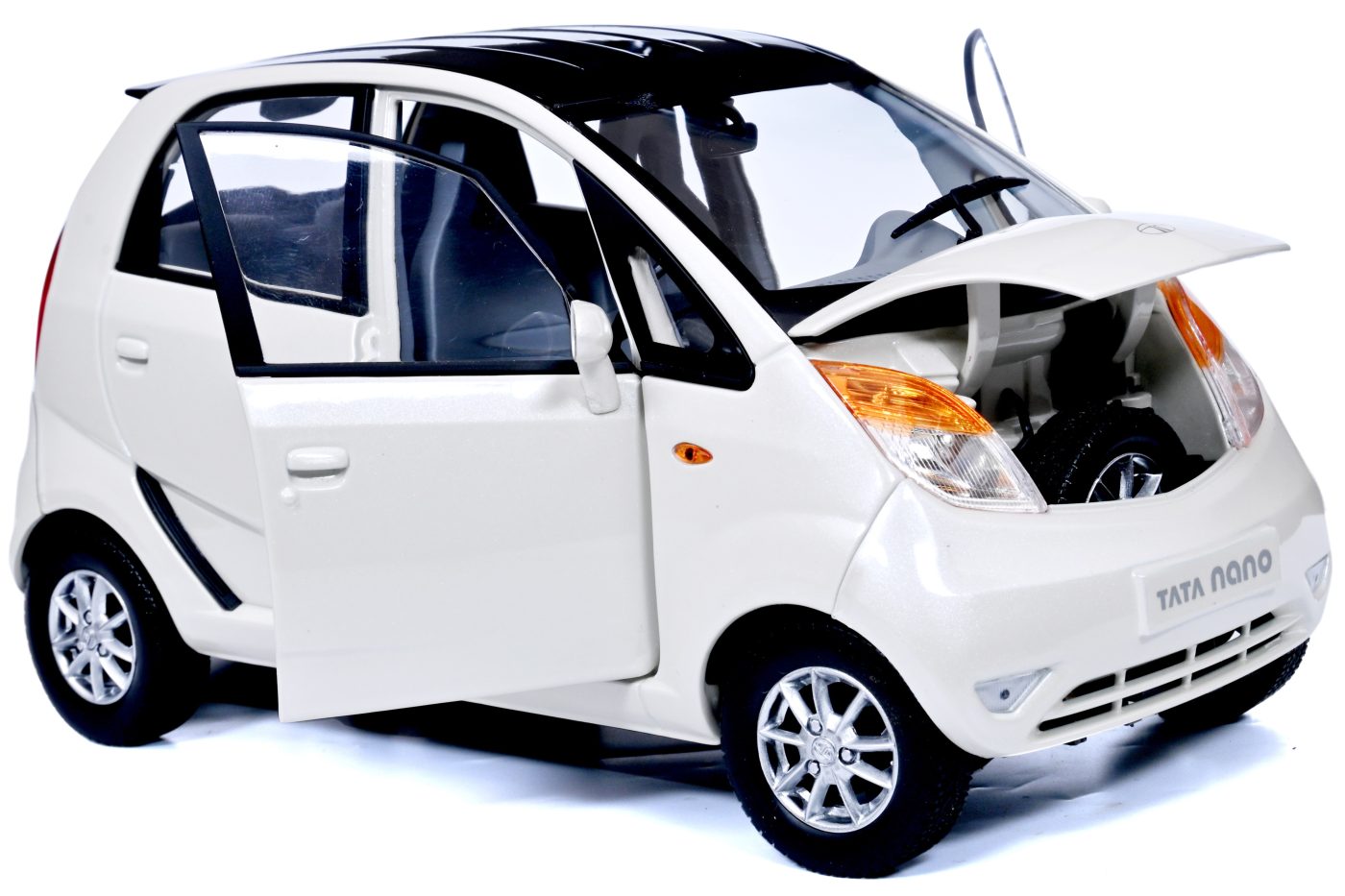 Tata Nano 1:18 Norev diecast scale model car – Official Merchandise (White)